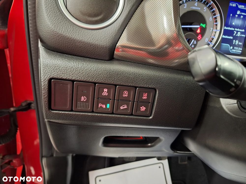 Suzuki Vitara 1.4 Boosterjet mHEV Premium Plus 4WD - 28