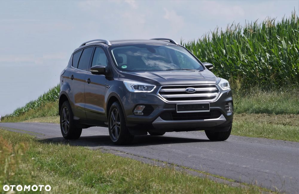 Ford Kuga - 3