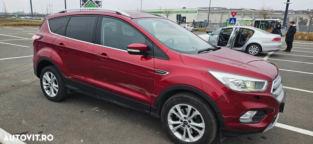 Ford Kuga - 6