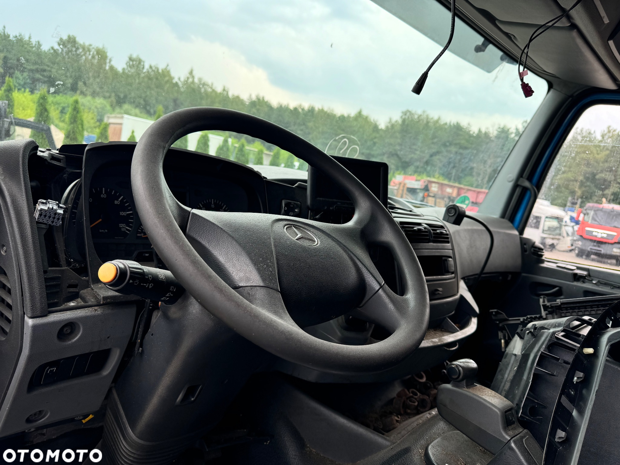 Kompletna kabina sypialna Mercedes Axor 1826 EEV - 5