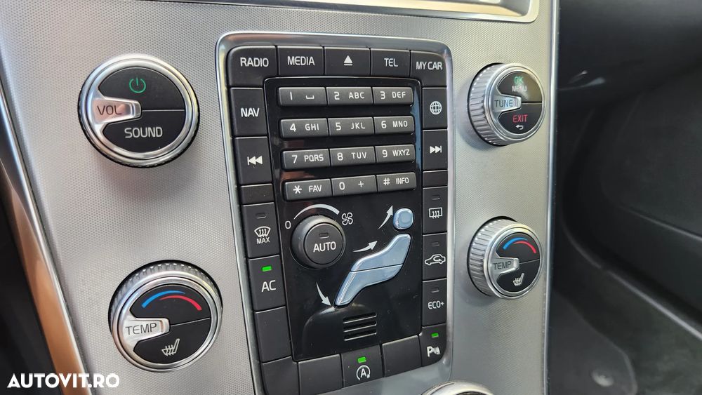 Volvo XC 60 D4 Geartronic Inscription - 21