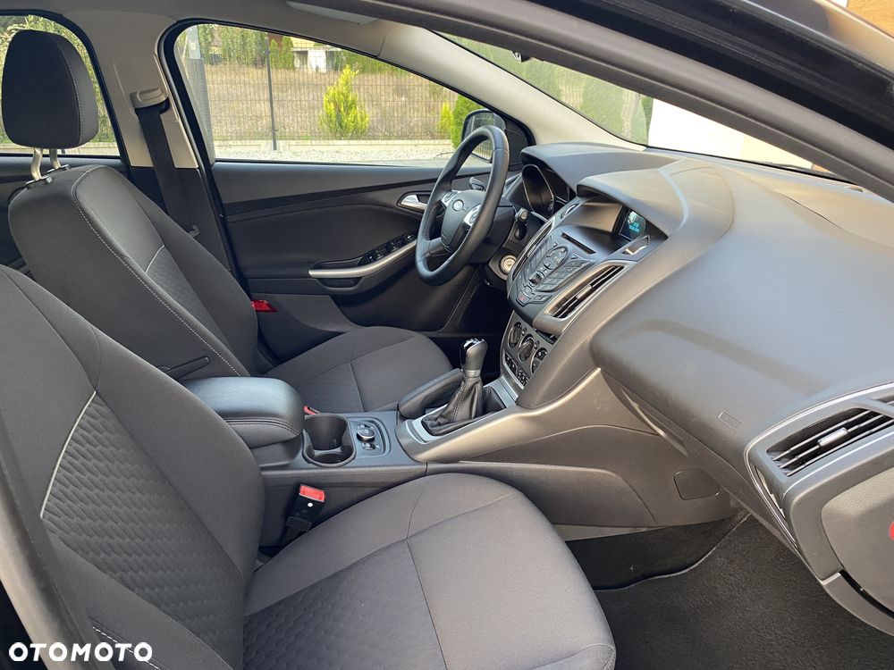 Ford Focus 1.0 EcoBoost Start-Stopp-System SYNC Edition - 35