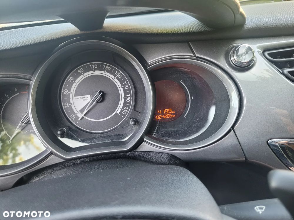 Citroën C3 1.2 PureTech Exclusive ETG - 9