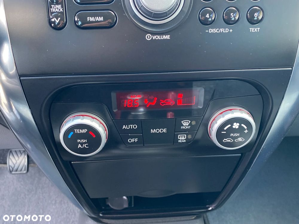 Suzuki SX4 1.6 Comfort Plus - 29