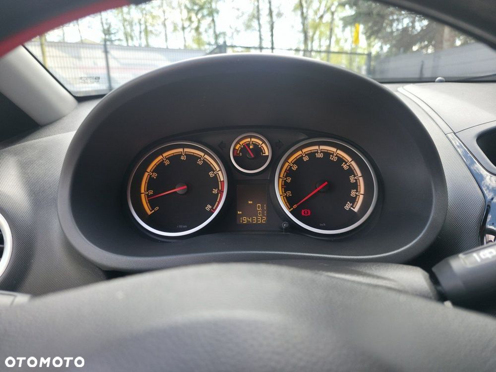 Opel Corsa - 18