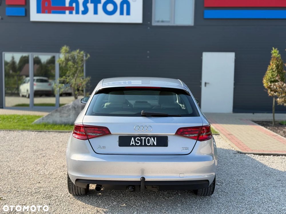 Audi A3 Sportback 1.6 TDI clean diesel Ambiente - 9
