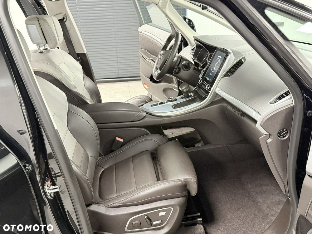 Renault Espace 1.6 dCi Energy Initiale Paris EDC - 15