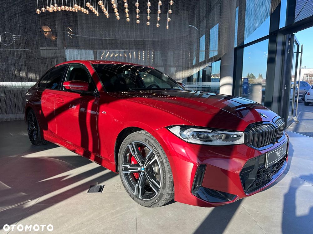 BMW Seria 3 318d mHEV - 8