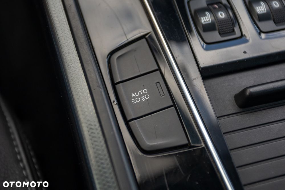 Peugeot 508 BlueHDi 150 Stop&Start Business-Line - 31