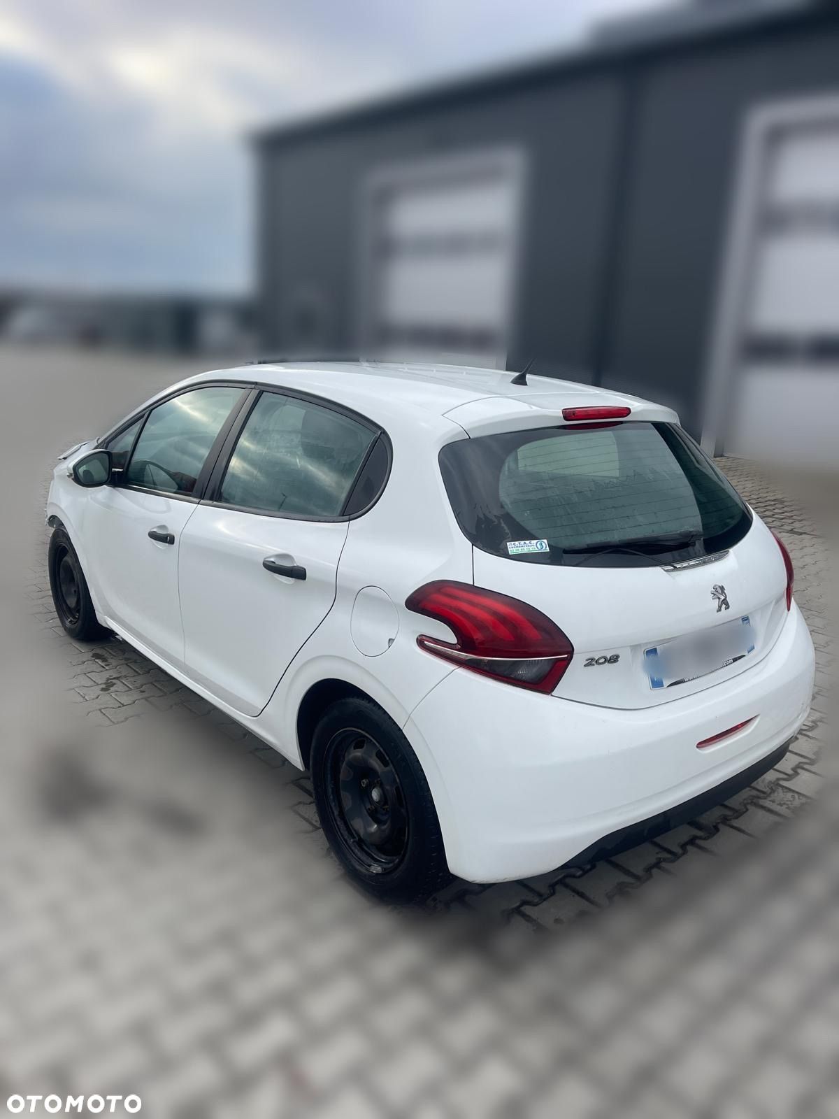 Peugeot 208 1.6 BlueHDi Active - 1