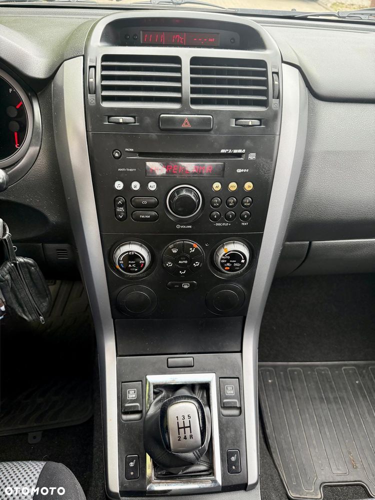 Suzuki Grand Vitara 1.6 - 6