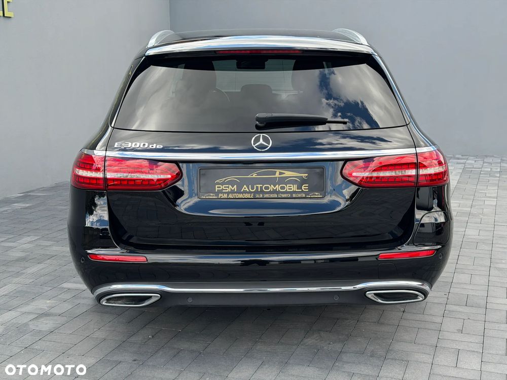 Mercedes-Benz Klasa E 300 de Avantgarde - 10