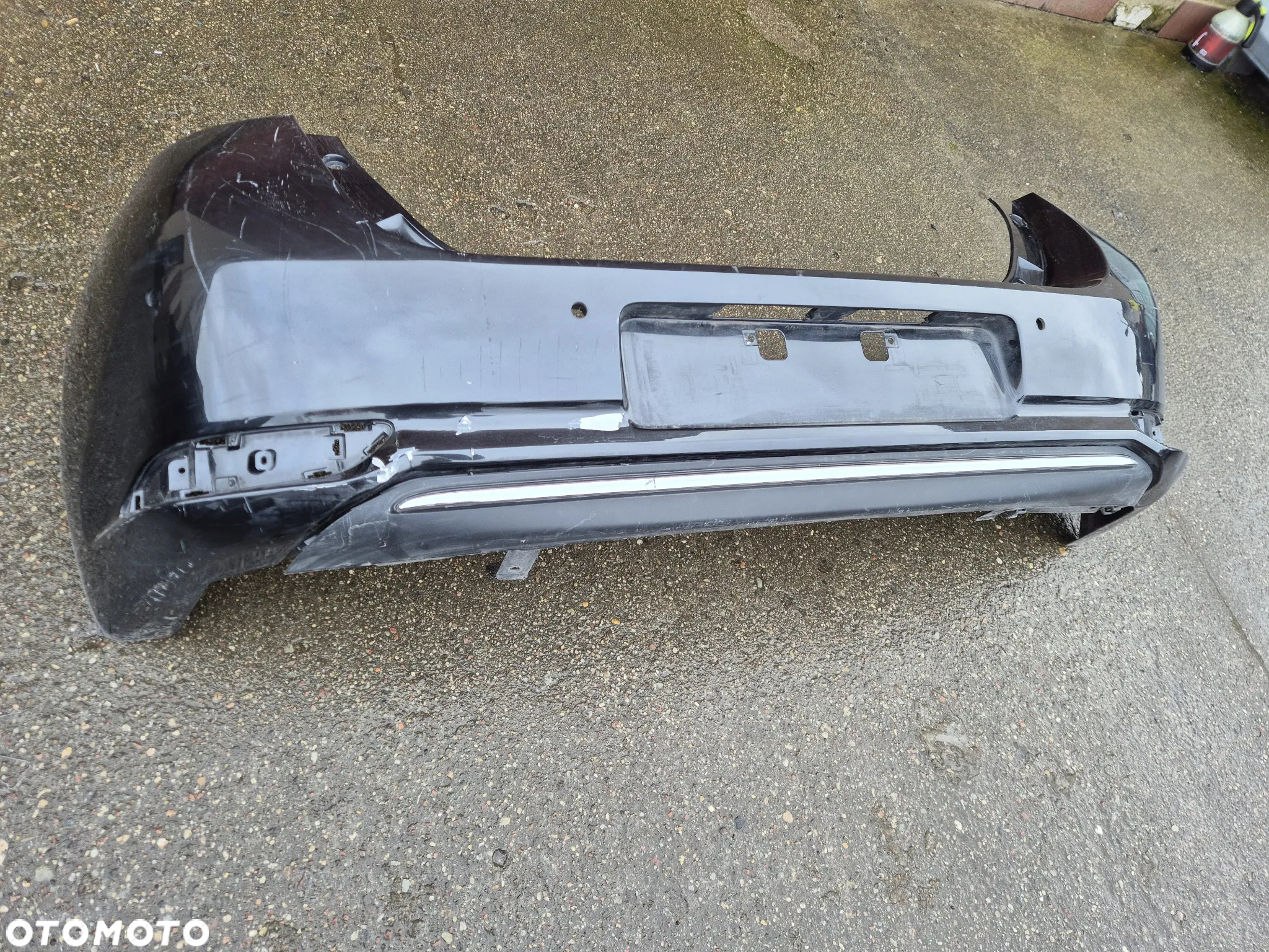 Toyota Auris II lifting 15- zderzak tylny chrom HB - 2