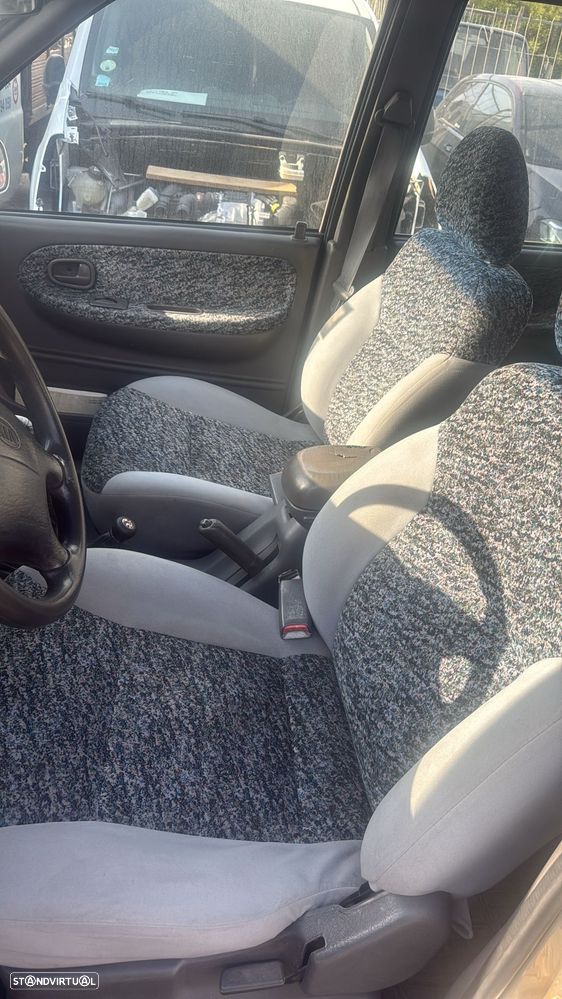 Kia Sportage 2.0 TDi K Sportive - 4