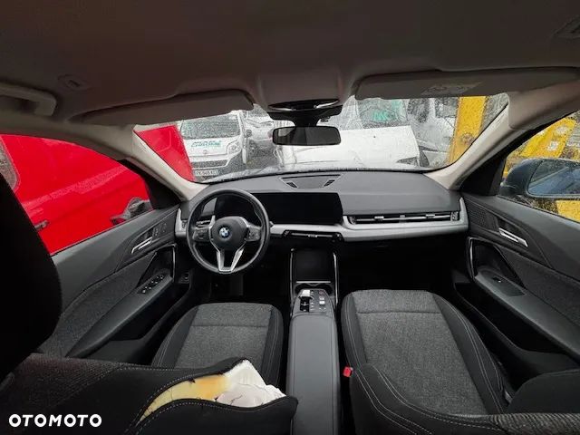 BMW X1 sDrive18d Sport Line - 40