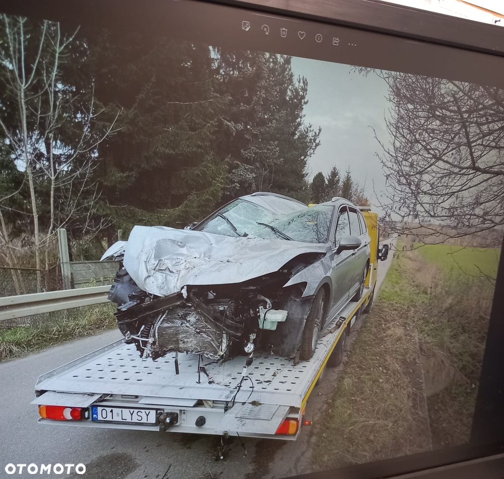 Volkswagen Passat Variant - 4