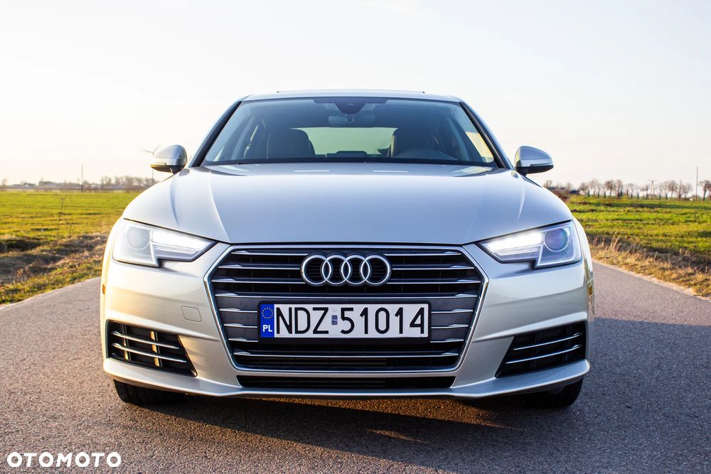 Audi A4 Limousine - 2