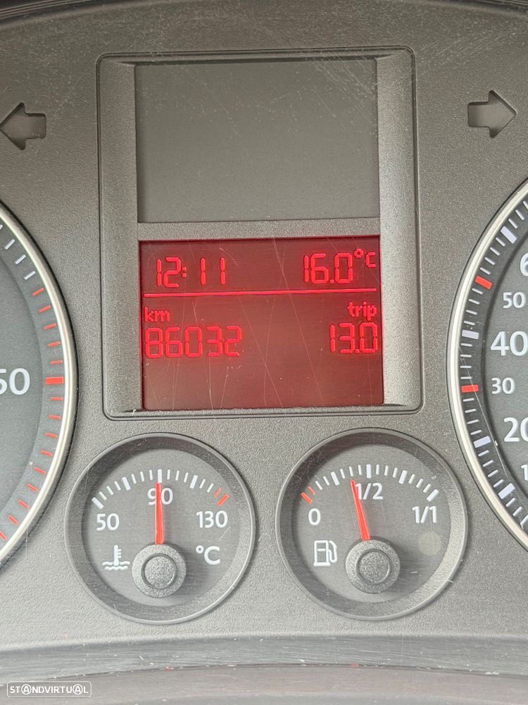 VW Golf Plus 1.9 TDi BlueM. Confortline - 20