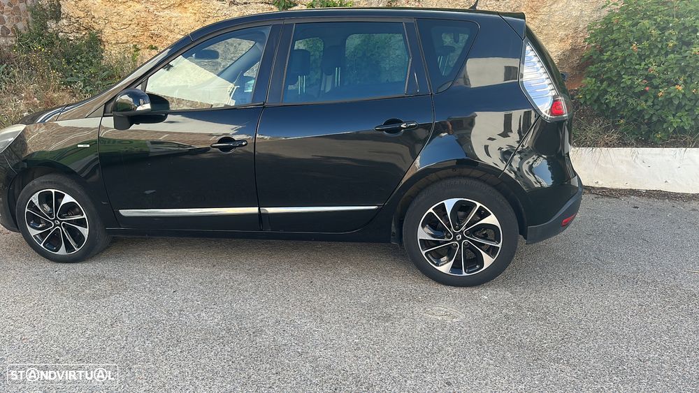 Renault Scénic 1.5 dCi Bose Edition SS - 1