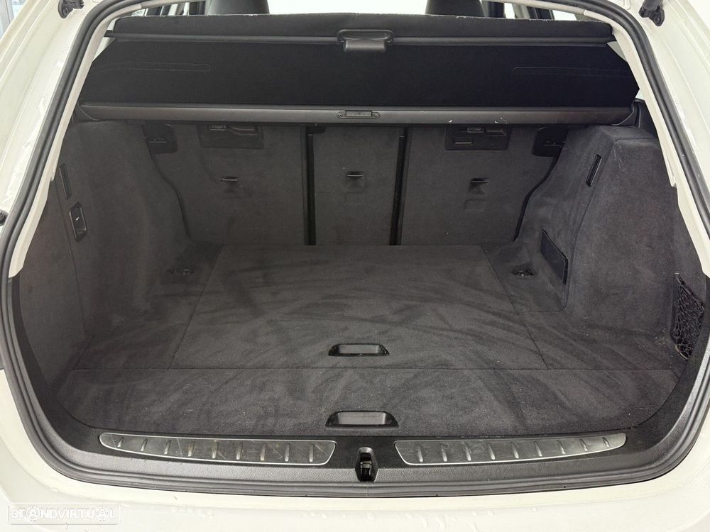 BMW 320 d Touring Line Sport - 24