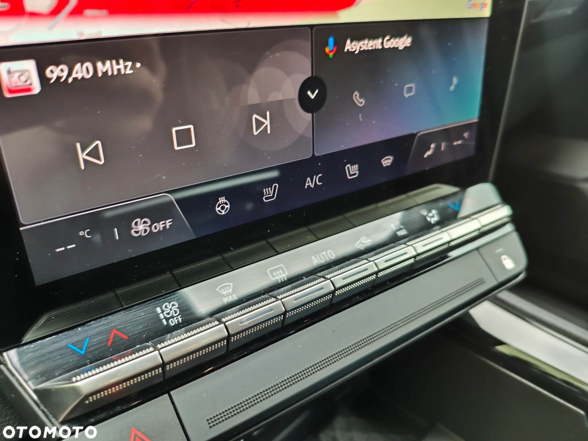 Renault Austral E-Tech Full Hybrid 200 Iconic - 11