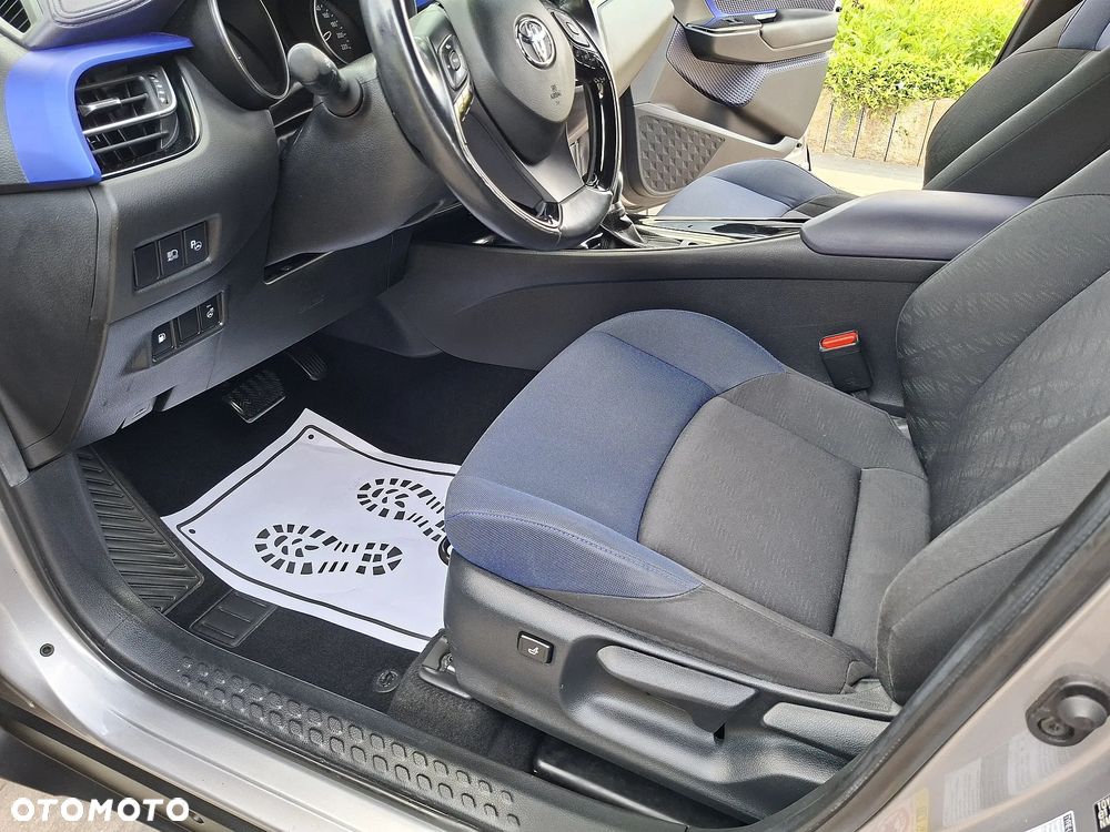 Toyota C-HR - 18