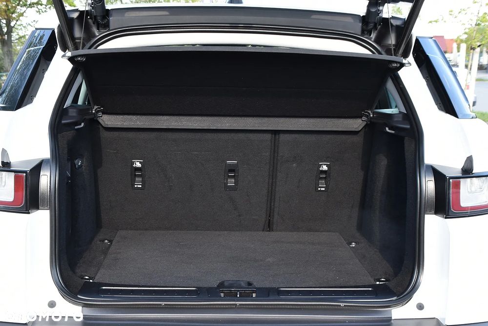 Land Rover Range Rover Evoque - 16