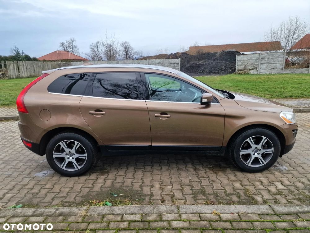 Volvo XC 60 D4 Geartronic Summum - 6