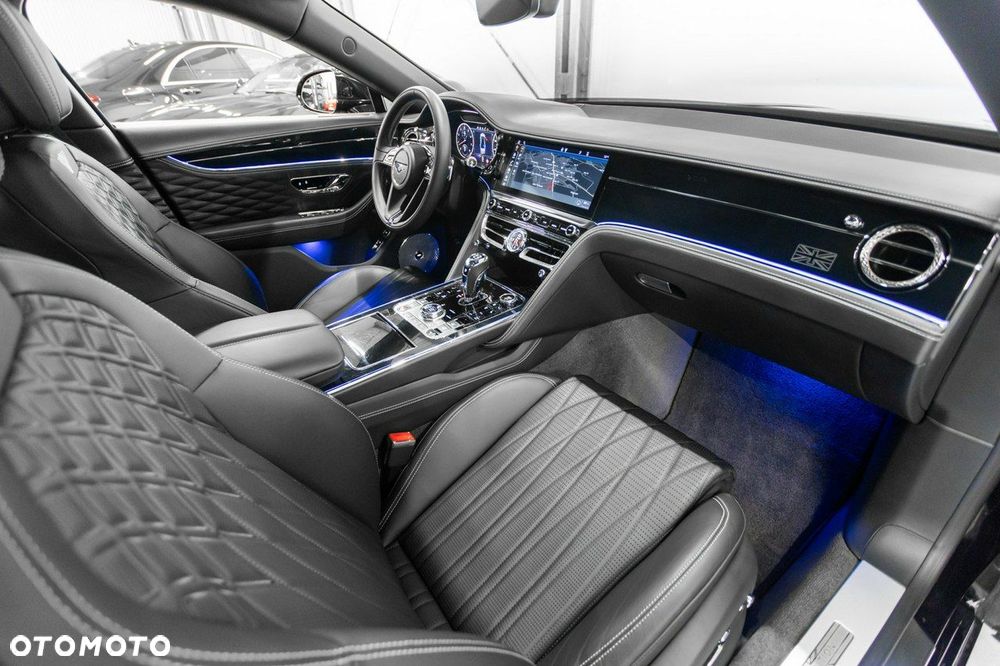 Bentley Flying Spur - 23