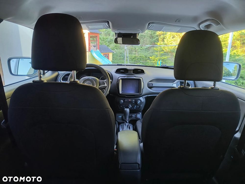 Jeep Renegade - 18