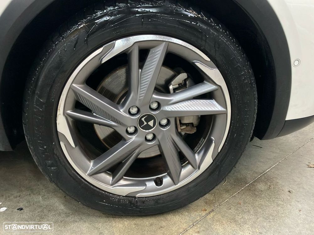 DS DS7 Crossback E-Tense SE Ligne Noire EAT8 - 24