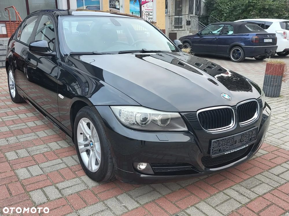 BMW Seria 3 318i Edition Sport - 4
