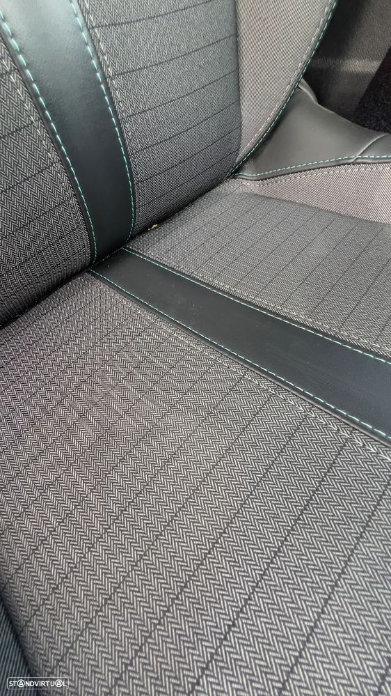 Peugeot 2008 1.5 BlueHDi Allure Pack - 10