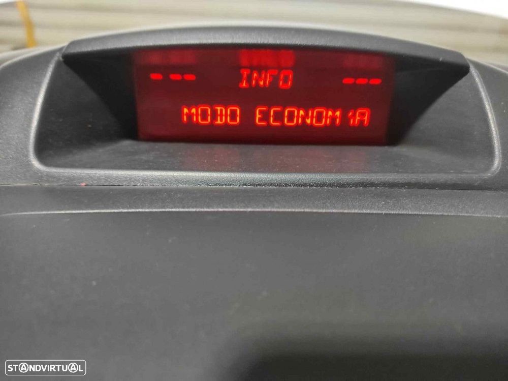 TELA/ECRÃ MULTIFUNÇÕES PEUGEOT PARTNER KOMBI PREMIUM - 10
