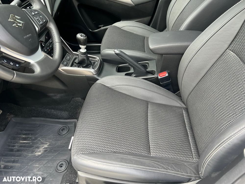 Suzuki S-Cross 1.4 Boosterjet MHEV Luxus - 14
