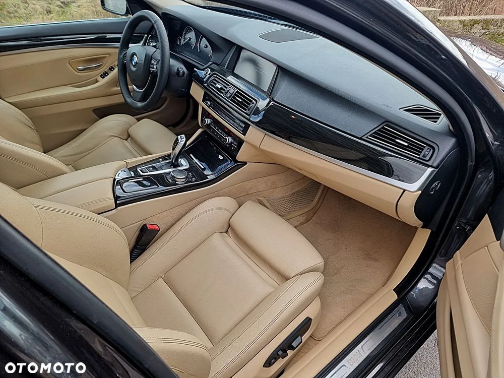 BMW Seria 5 520d Luxury Line sport - 7