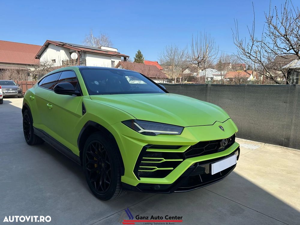 Lamborghini URUS Standard - 2