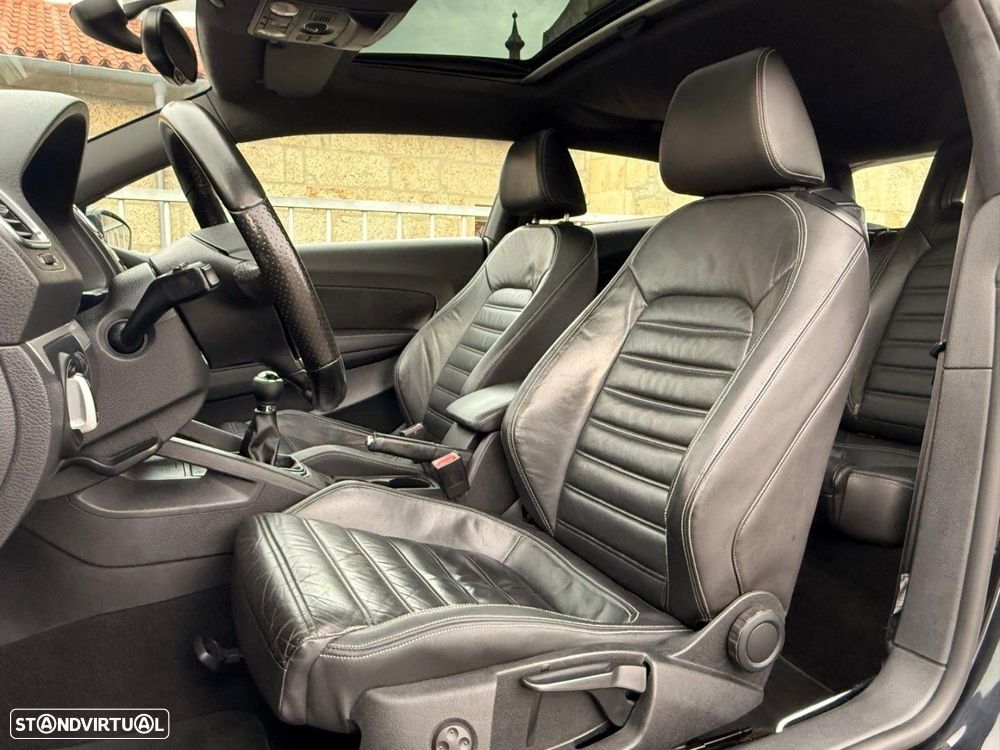 VW Scirocco 2.0 TDI Sport - 27