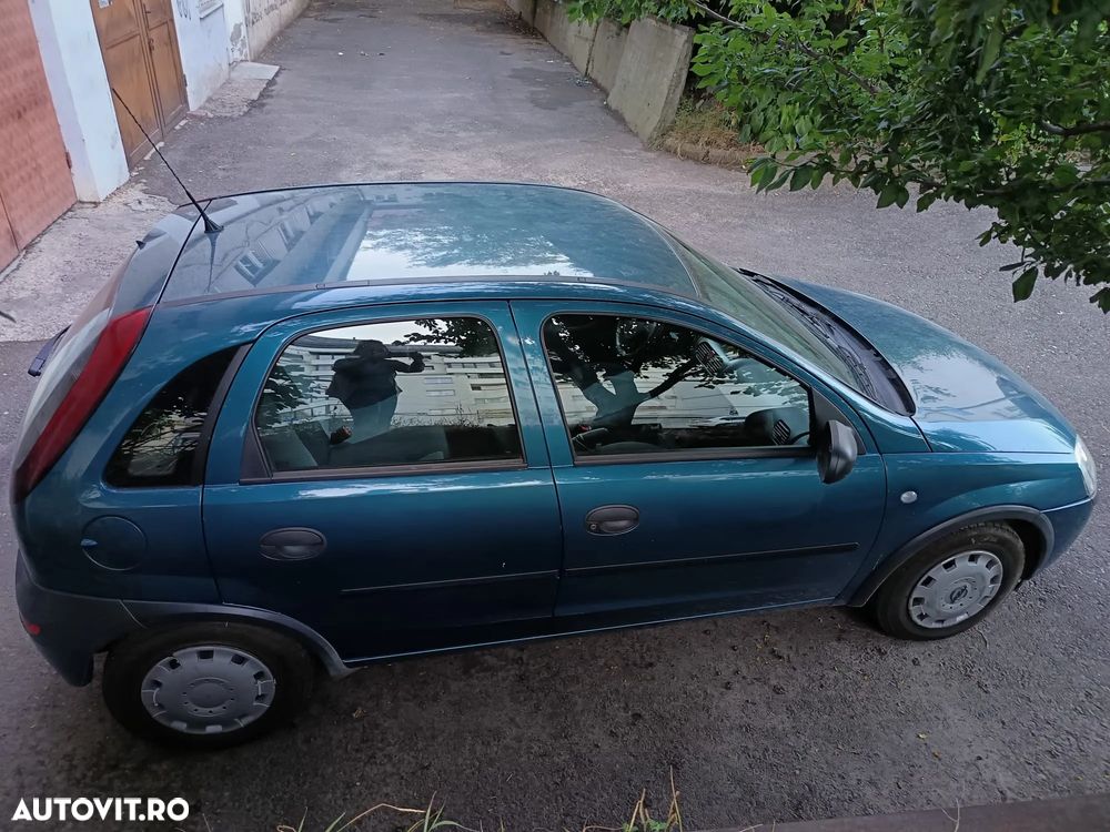 Opel Corsa 1.0i Enjoy - 4