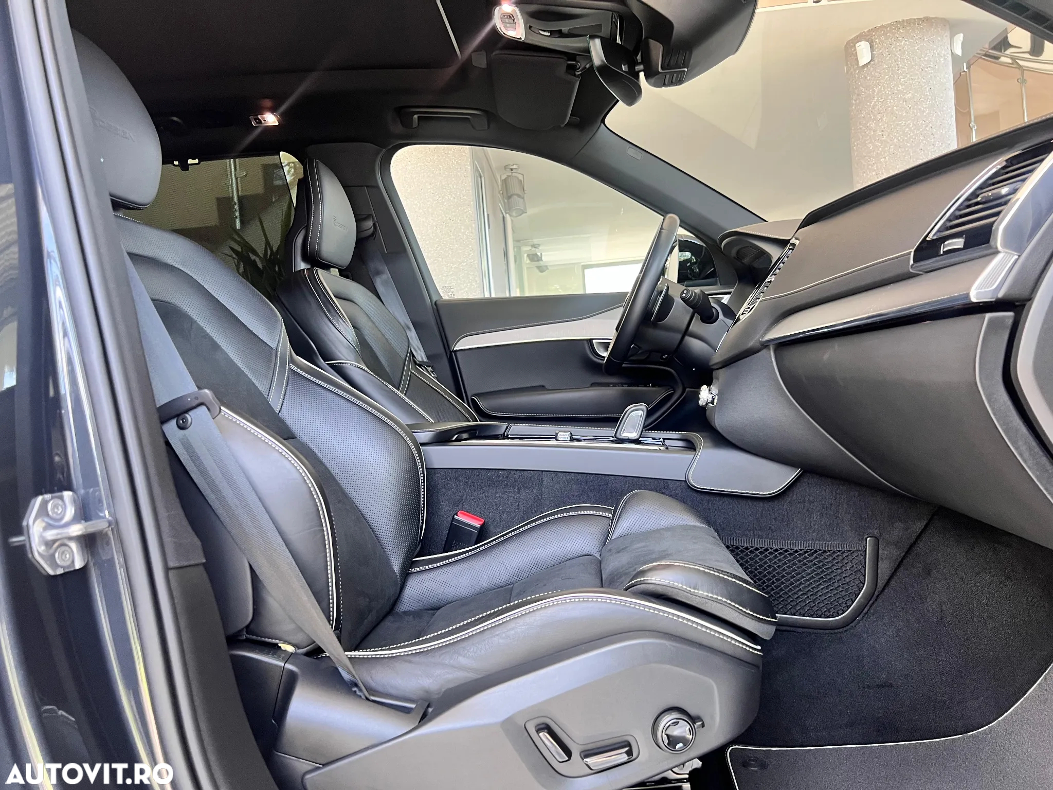Volvo XC 90 - 27