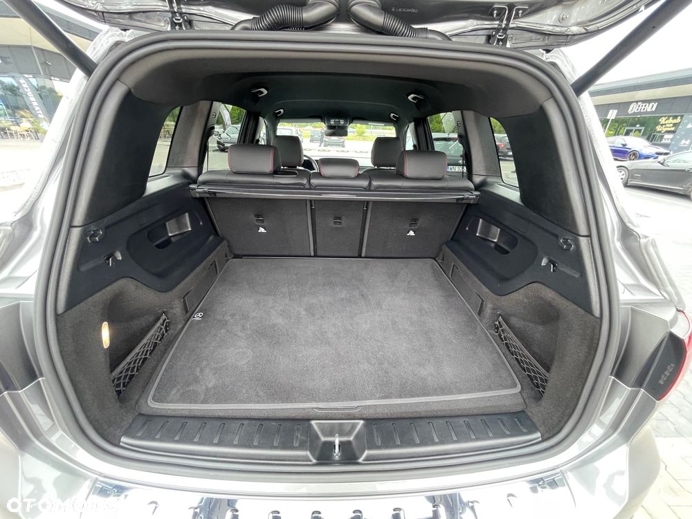 Mercedes-Benz GLB 200 d AMG Line 8G-DCT - 16