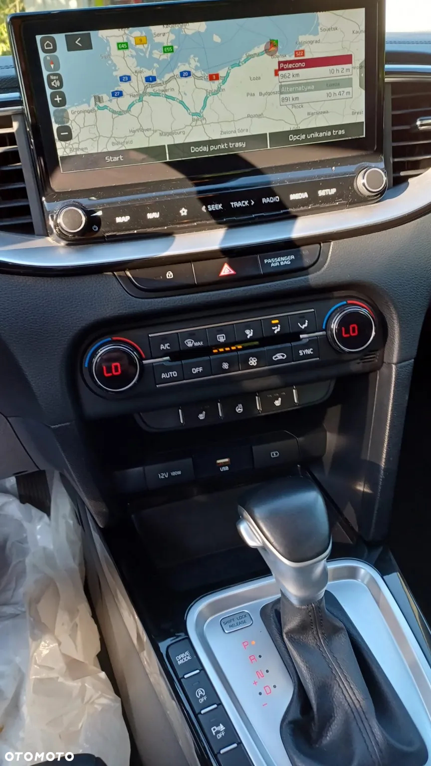 Kia Ceed 1.6 CRDi Eco-Dynamics+ (48V Mild-Hybrid) DCT7 Vision - 10