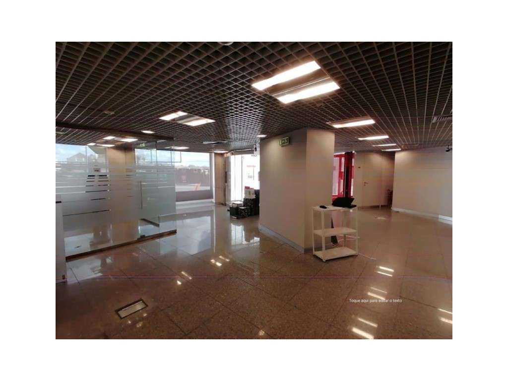 Loja com 140m2 em São Miguel do Rio Torto e Rossio Ao Sul do Tejo - Grande imagem: 3/8