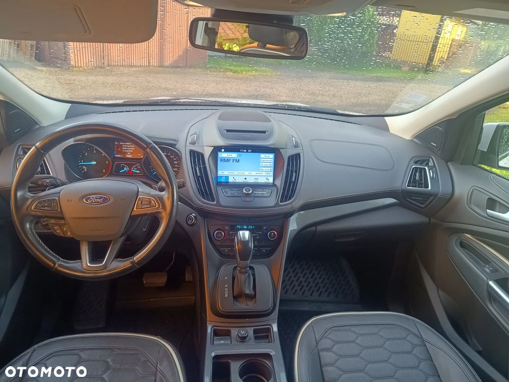 Ford Kuga Vignale 2.0 TDCi AWD - 12