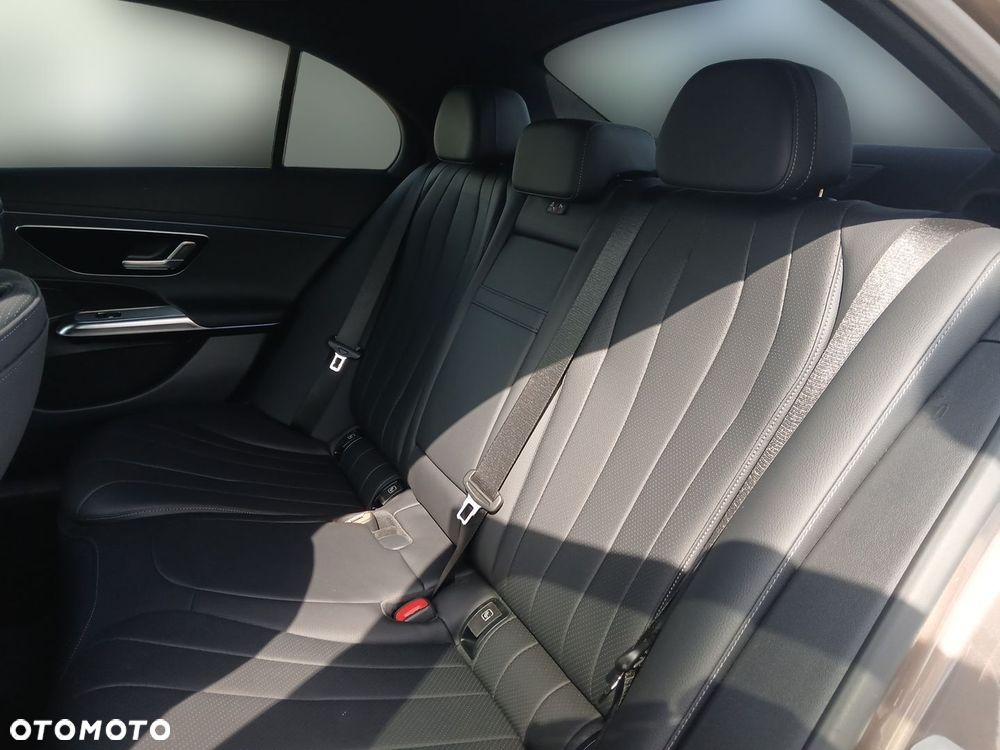 Mercedes-Benz Klasa E 200 d mHEV Avantgarde 9G-Tronic - 19
