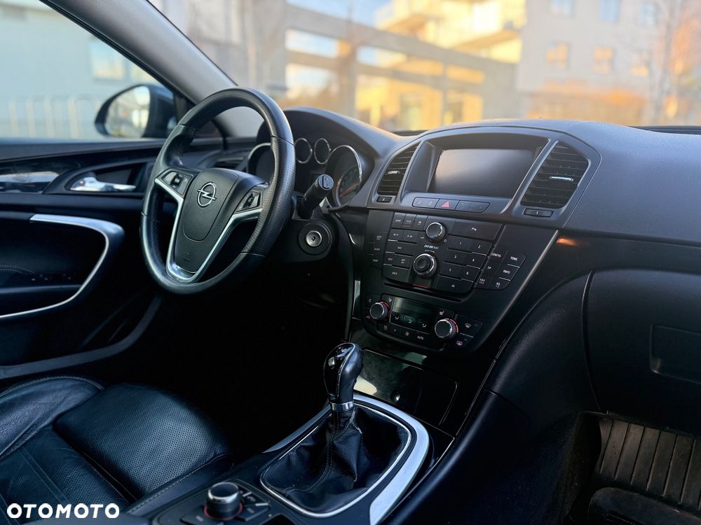 Opel Insignia 2.0 CDTI Design Edition - 12