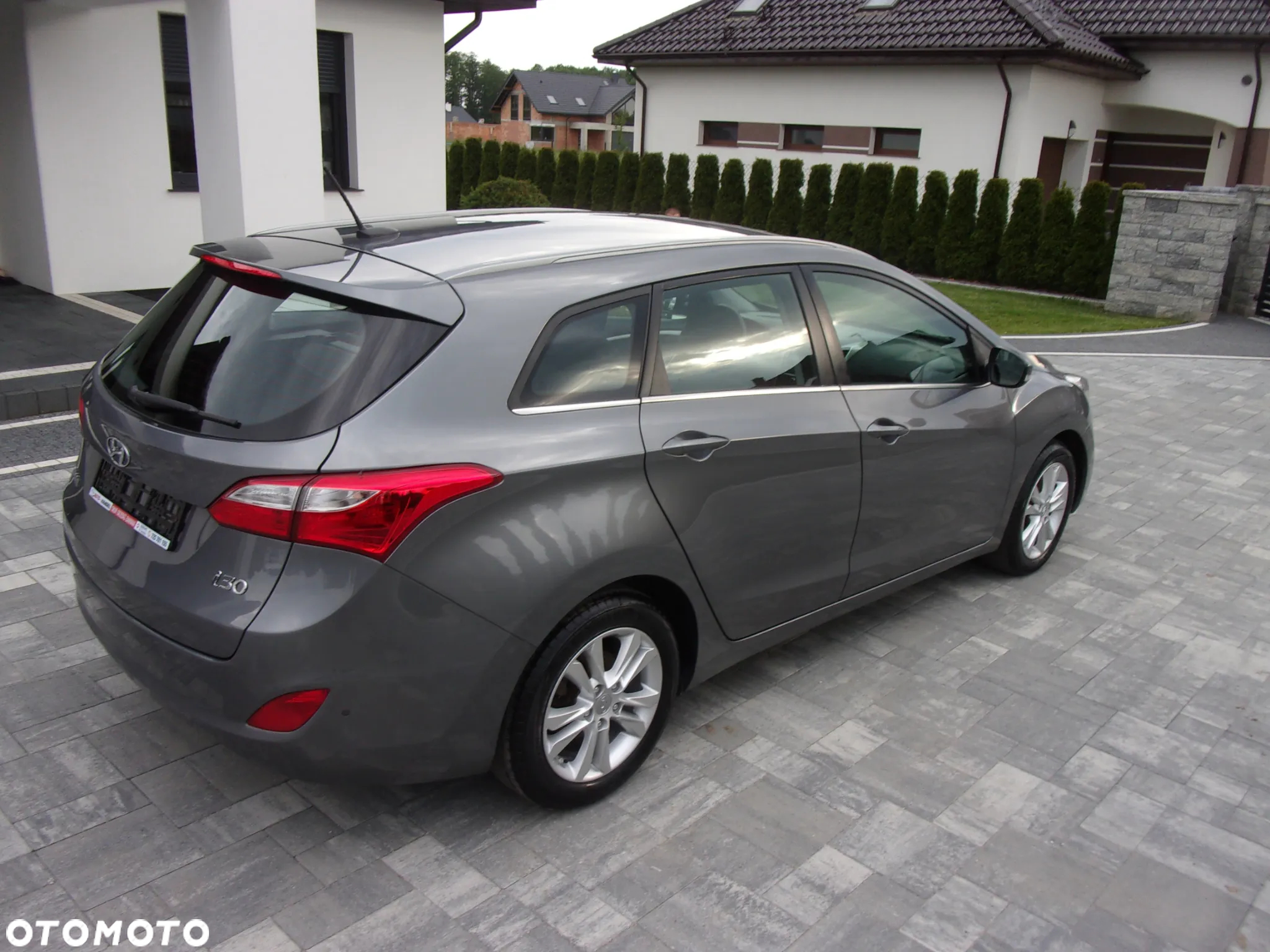 Hyundai i30 1.6 Automatik Style - 5
