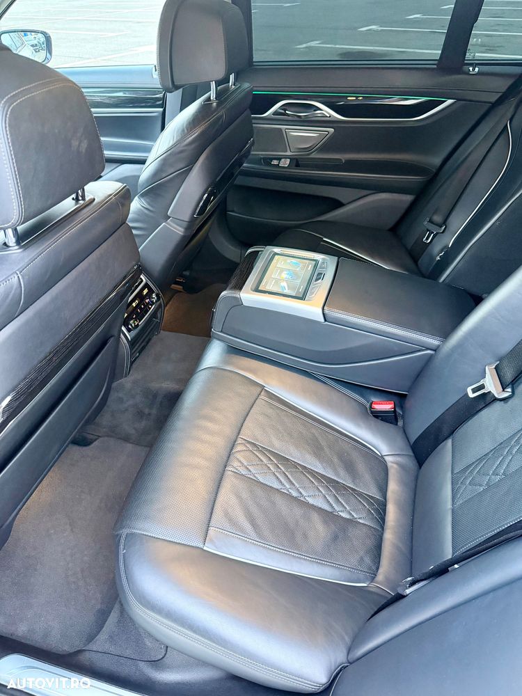 BMW Seria 7 740d xDrive - 10