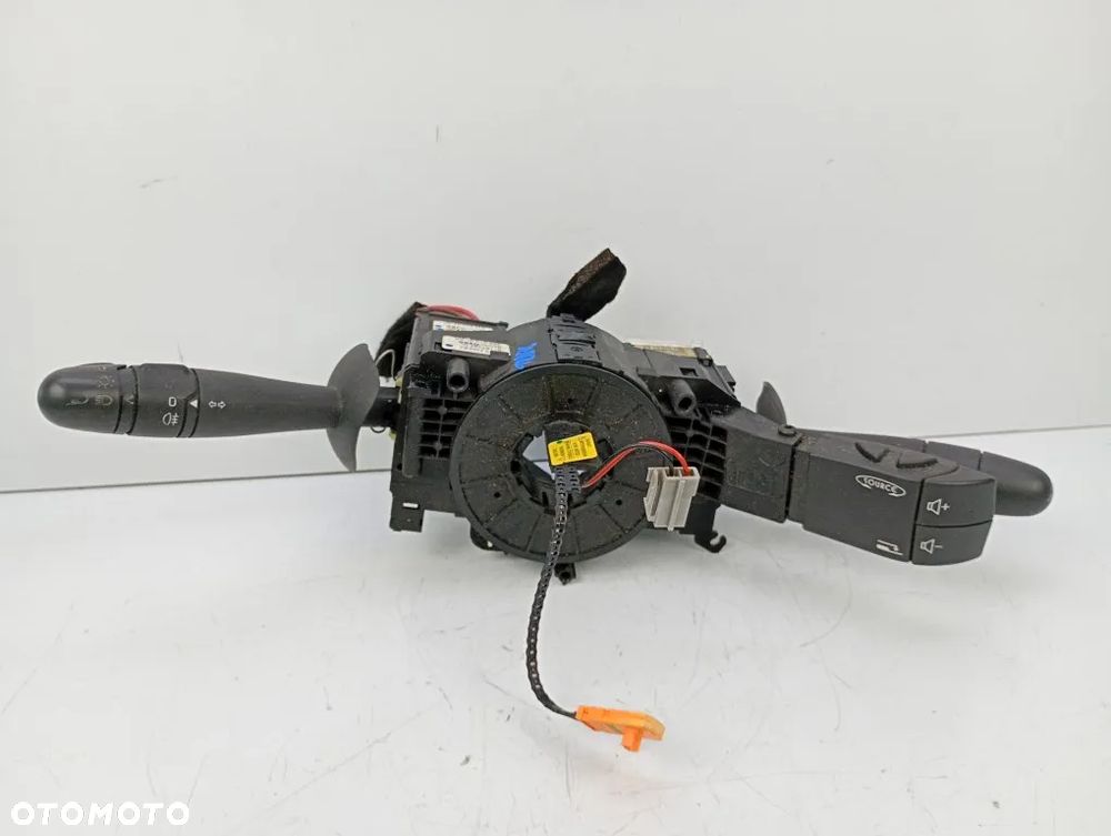 Przełącznik Zespolony Manetka Taśma Vivaro A Nissan Primastar Trafic II 2001-2014 8200070265