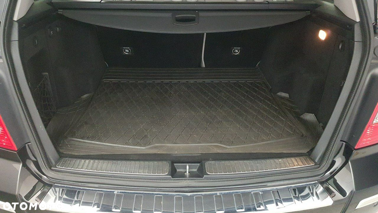 Mercedes-Benz GLK - 17